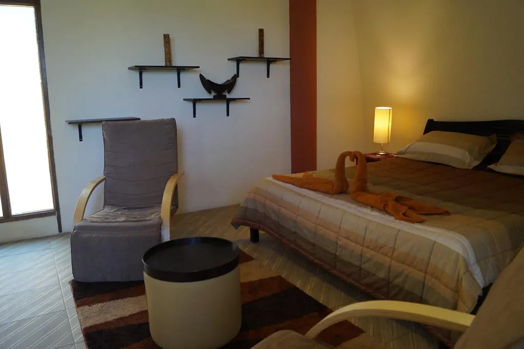 Relax Eco Life Center - Khao Lak Hotel Gæstehus