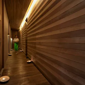 **** Resort Club By Haadtien Thailand