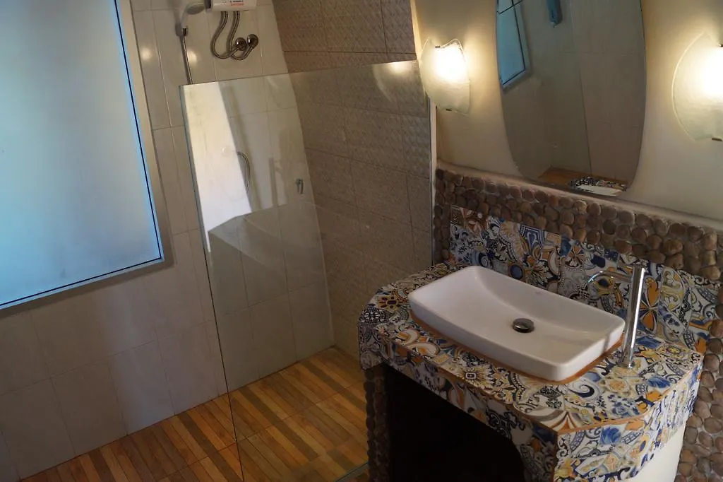 Relax Eco Life Center - Khao Lak Hotel Guest house