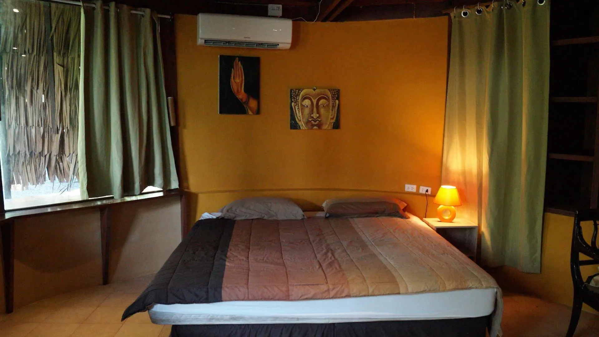 Guest house Relax Eco Life Center - Khao Lak Hotel